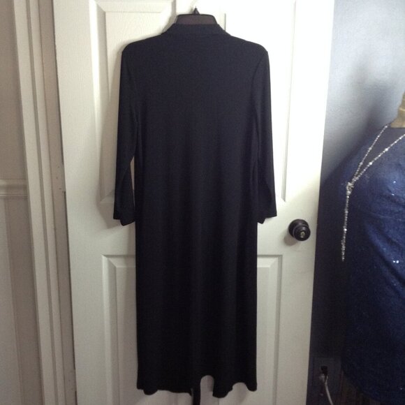 NWOT Apostrophe XL Stretch, Collard, V-Neck Wrap Dress; Chic, Stylish, Versatile - Picture 3 of 6